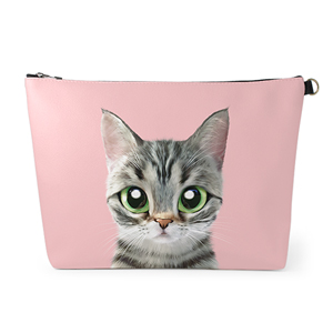 Momo the American shorthair cat Leather Clutch (Triangle)