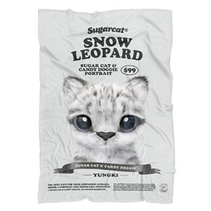 Yungki the Snow Leopard New Retro Fleece Blanket